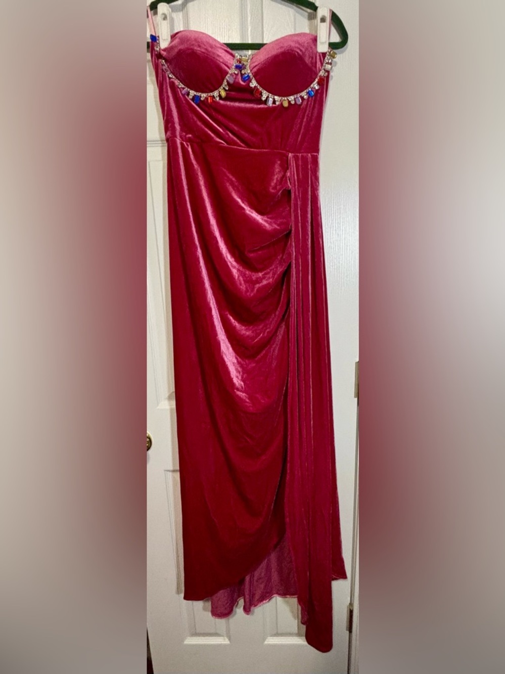 NWOT FAERIESTY SIZE L (11-13) WATERMELON/PINK LEFT FRONT SLIT RHINESTONE DETAIL